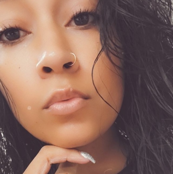 Meet your Posher, Angel - Picture 1 of 1